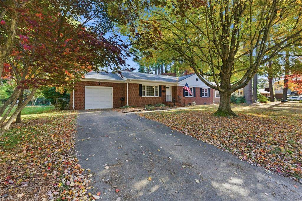 312 Corbin Dr - Photo 1