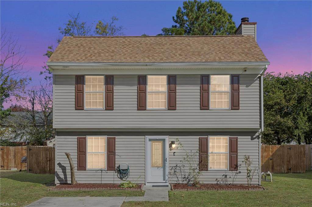 212 Tyler Ave - Photo 1