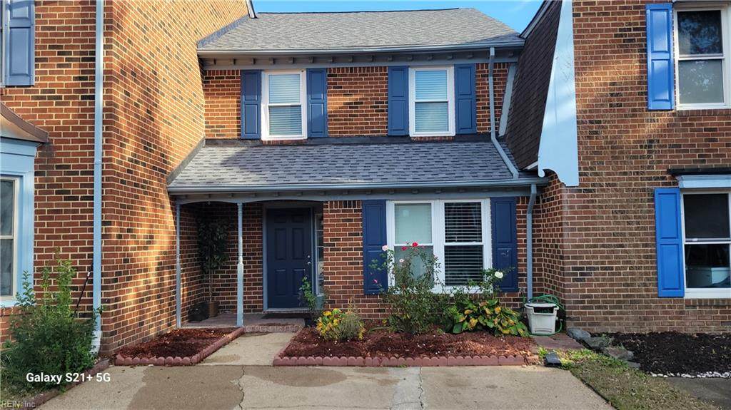 302 Boerum Ct - Photo 1