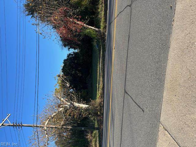 1422 25th St - Photo 1