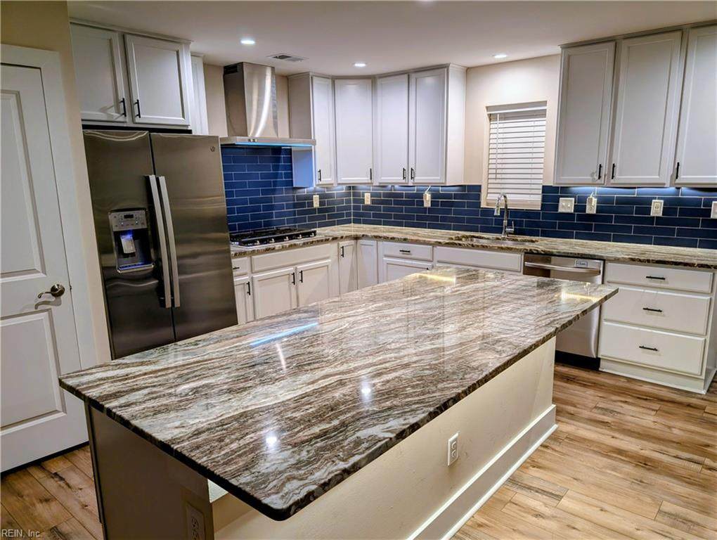 2412 Dunning Arch - Photo 1