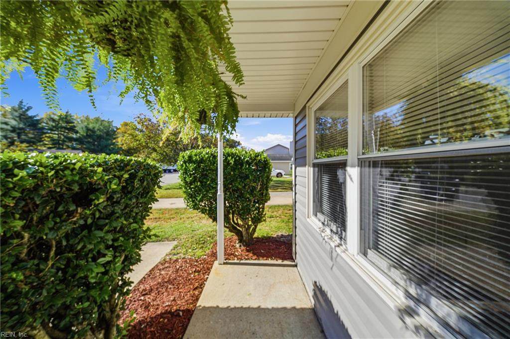 4028 Riverside Ct - Photo 1