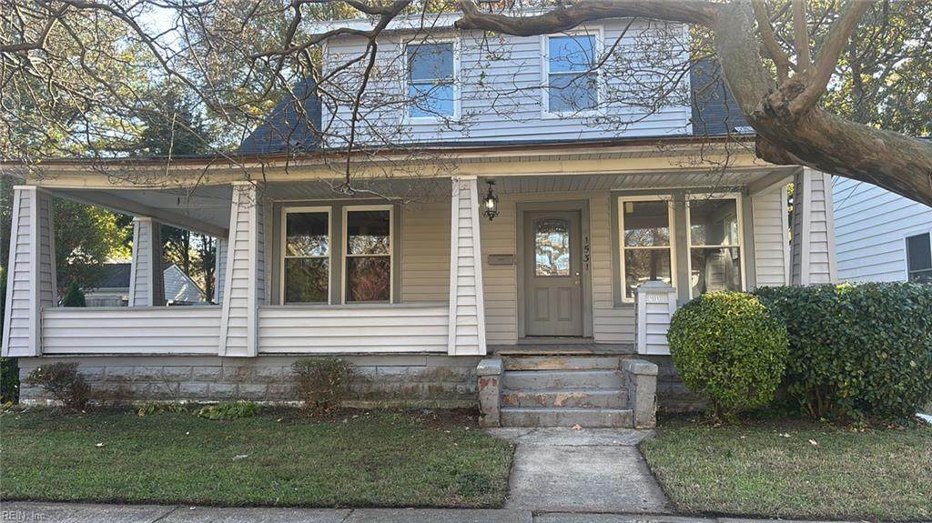 1531 Longwood Dr - Photo 1