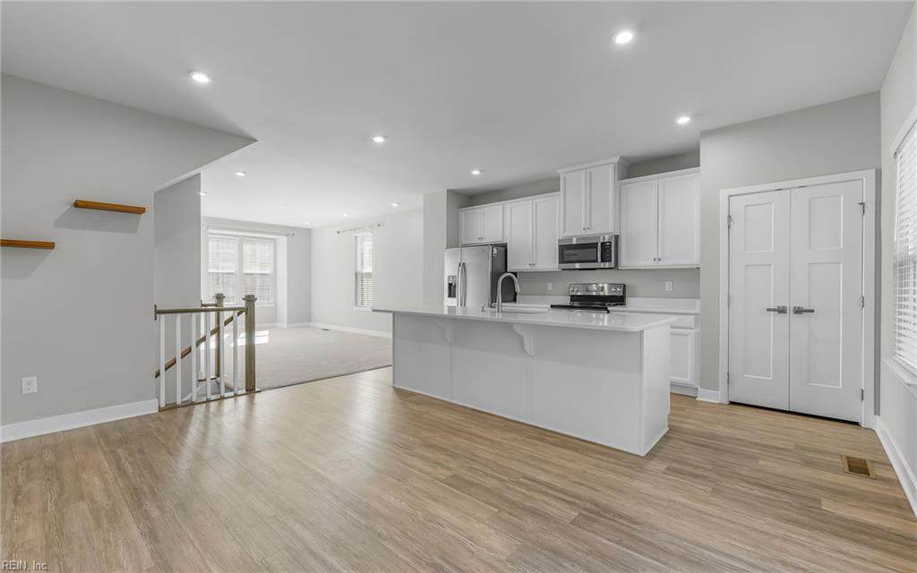 436 Westport St - Photo 1