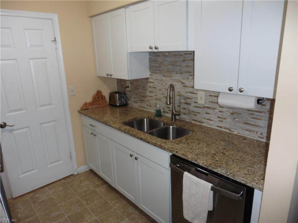 1537 Penrose Arch - Photo 1