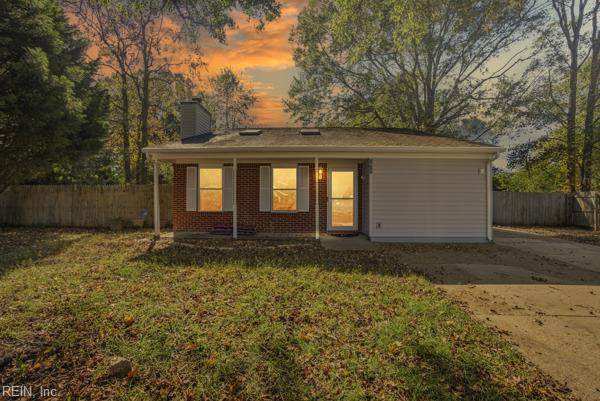 1817 Riddle Ave - Photo 1