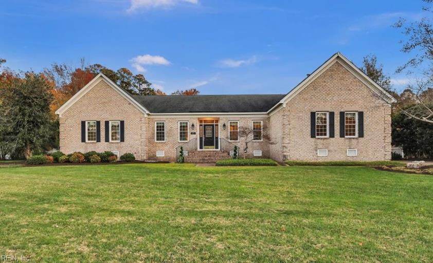 27 Dryden Dr - Photo 1