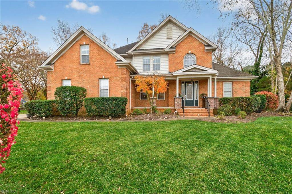 1605 Swan Lake Cres - Photo 1