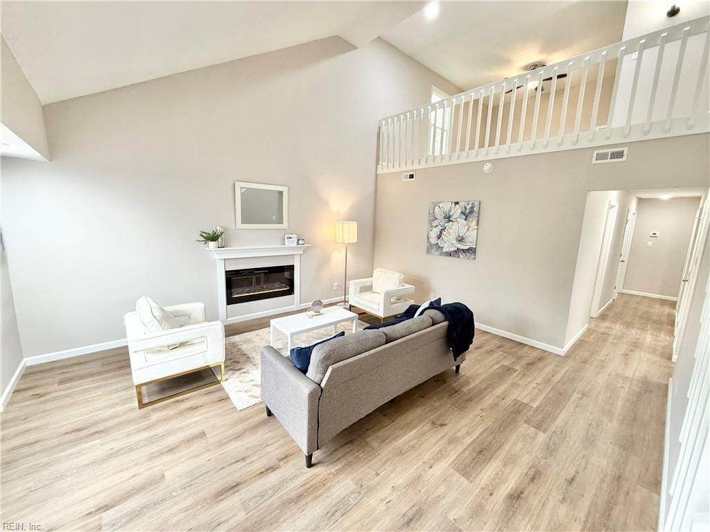 114 Ashford Dr - Photo 1