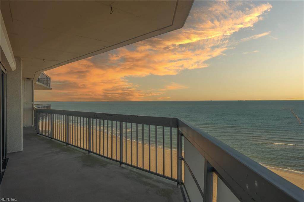 2830 Shore Dr - Photo 1