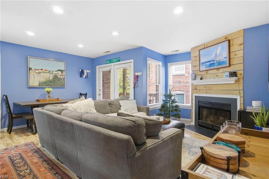 628 Redgate Ave - Photo 1