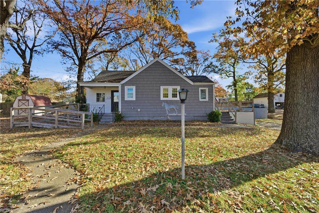 2221 Decatur St - Photo 1