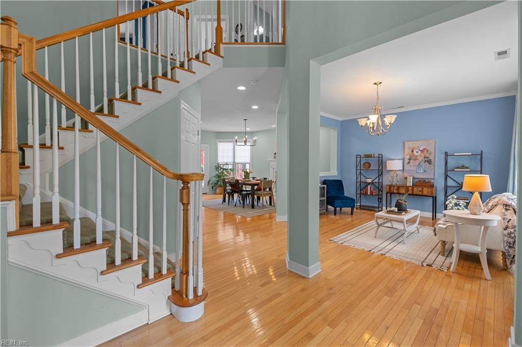 232 Suri Dr - Photo 1