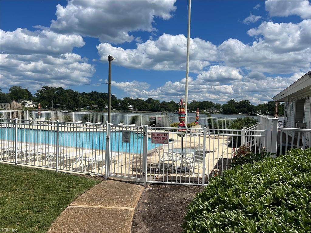 240 Dockside Dr - Photo 1