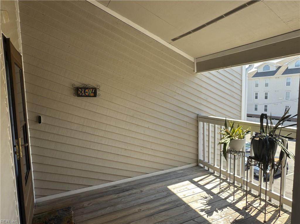 2325 Sea Shell Rd - Photo 1