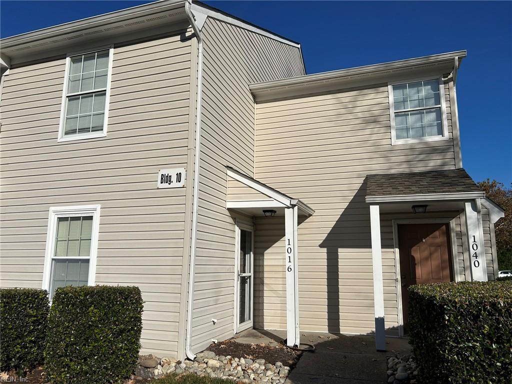 1016 Pebblewood Dr - Photo 1