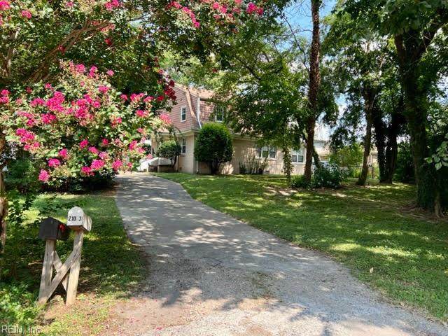 210 Pennsylvania Ave - Photo 1