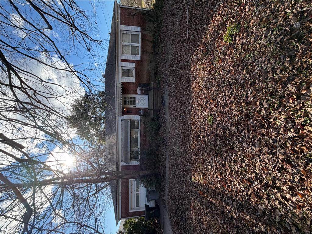 19 Saint Albans Dr - Photo 1