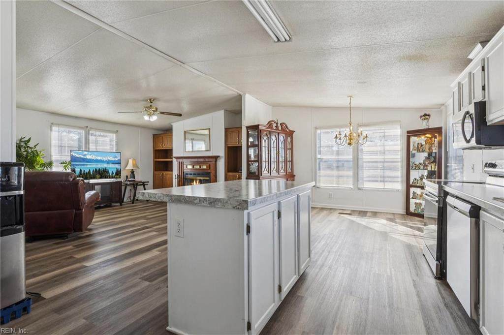 410 Brian Ct - Photo 1