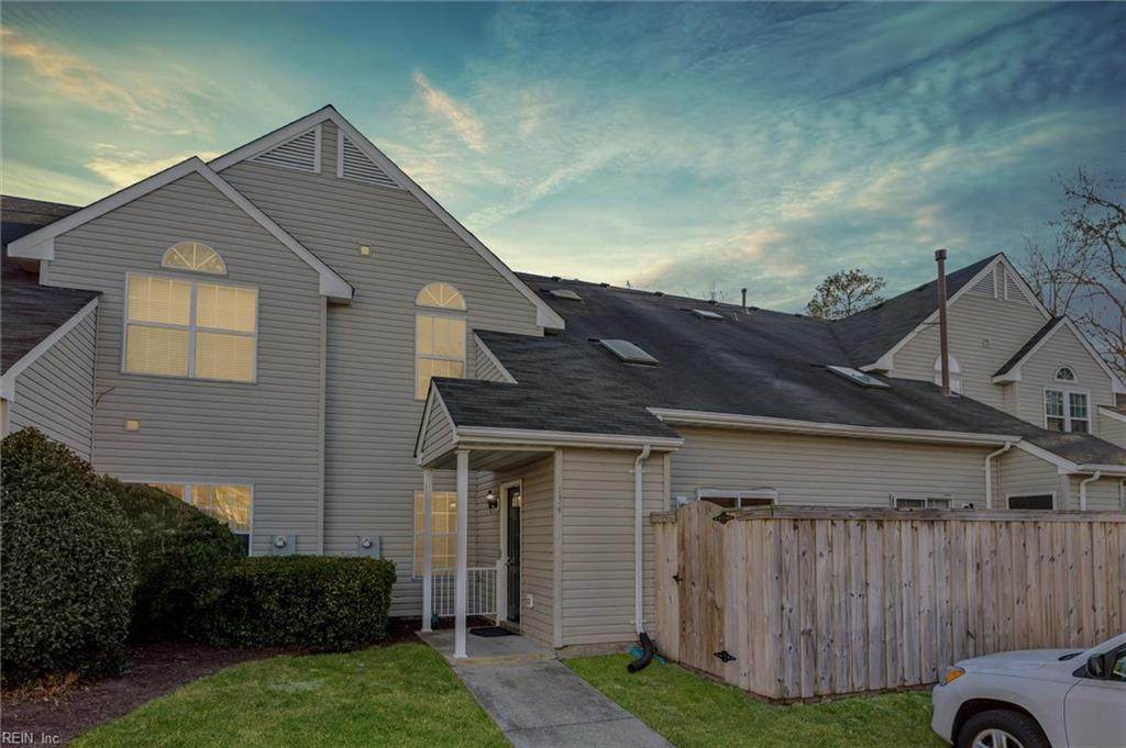 134 Nantucket Pl - Photo 1