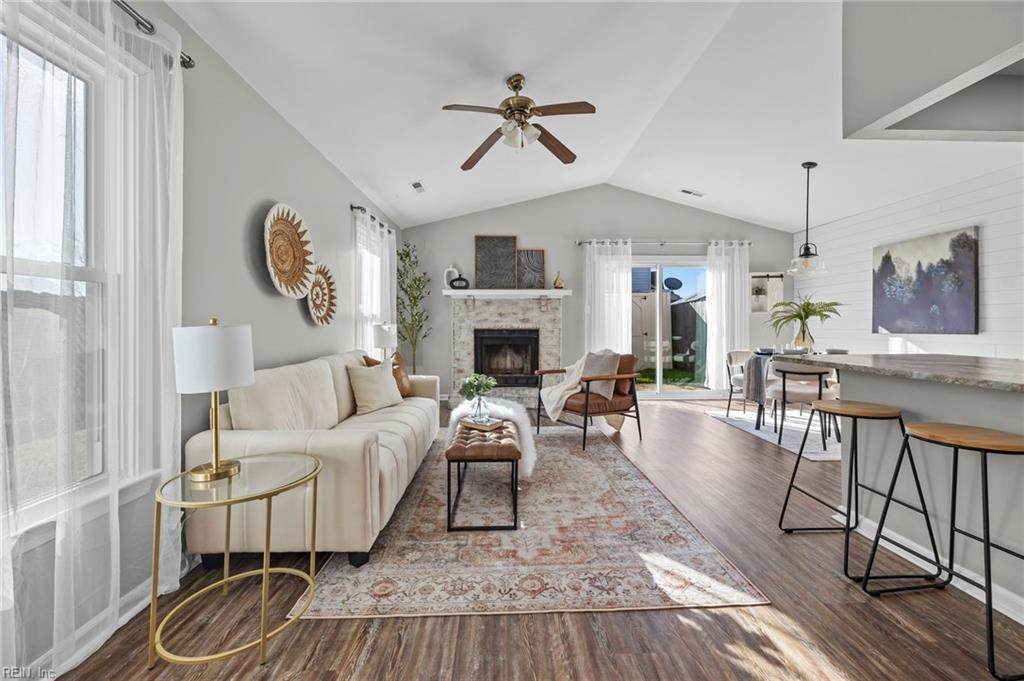 1584 Sword Dancer Dr - Photo 1