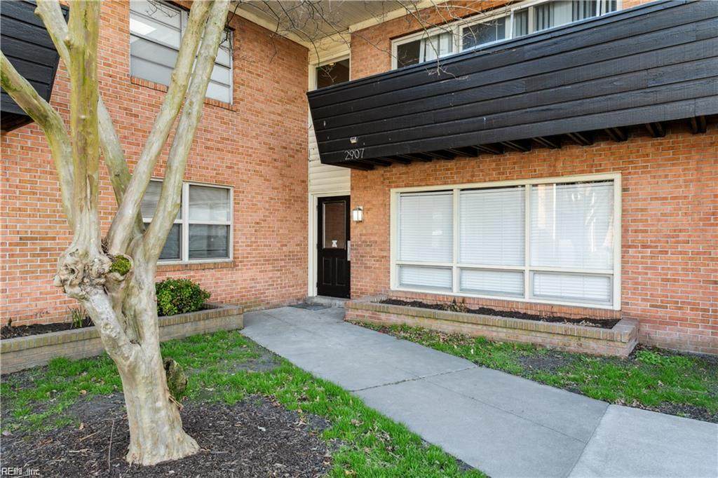 2901 Mercury Blvd - Photo 1