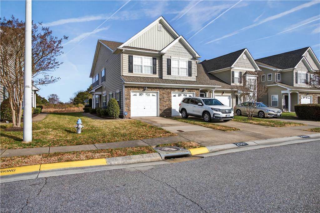 2501 Gunston Dr - Photo 1