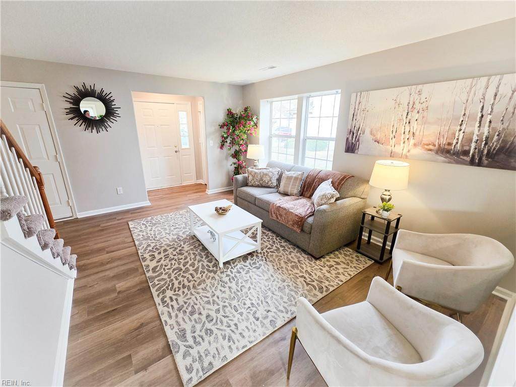 6218 Oakglen Dr - Photo 1