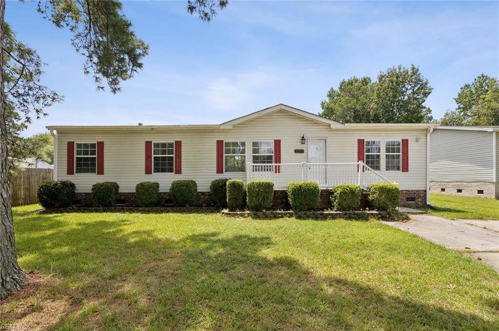 1233 Blue Jay Dr - Photo 1