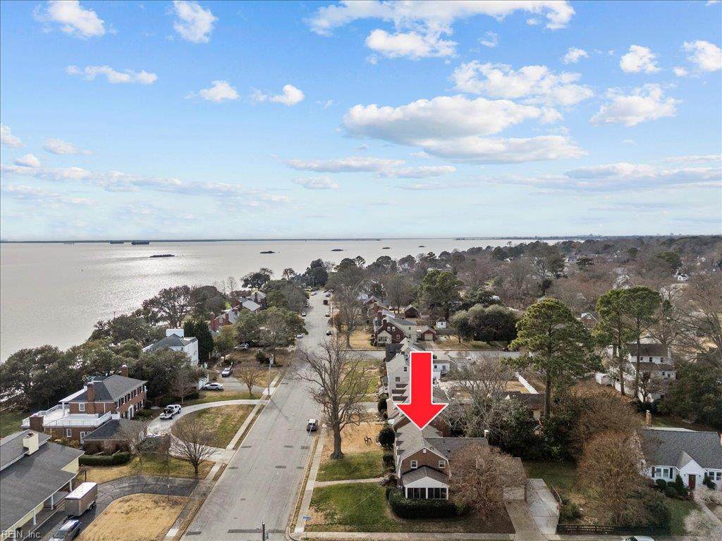 4207 Chesapeake Ave - Photo 1