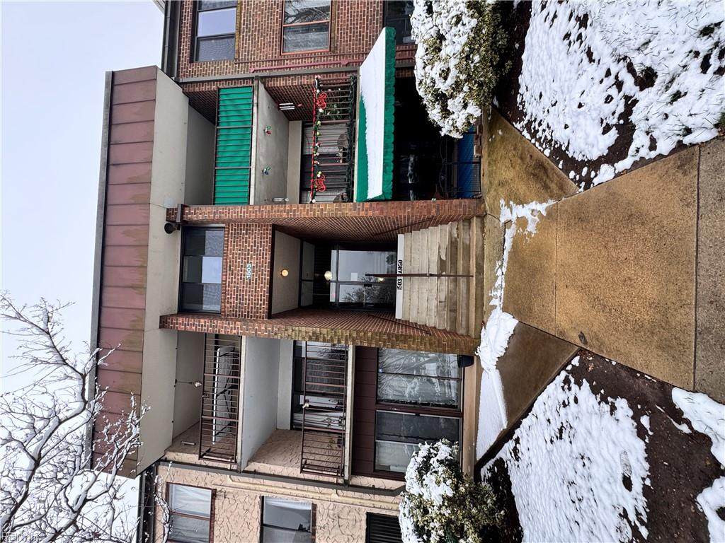 1503 Largo Rd - Photo 1