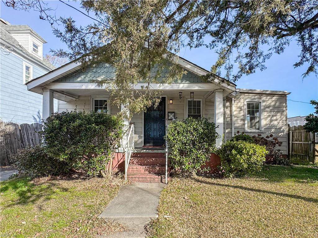 424 27th St - Photo 1