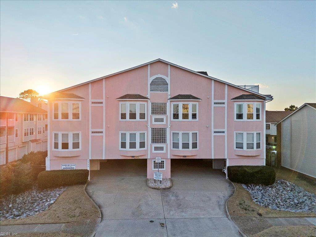 2325 Great Neck Rd - Photo 1