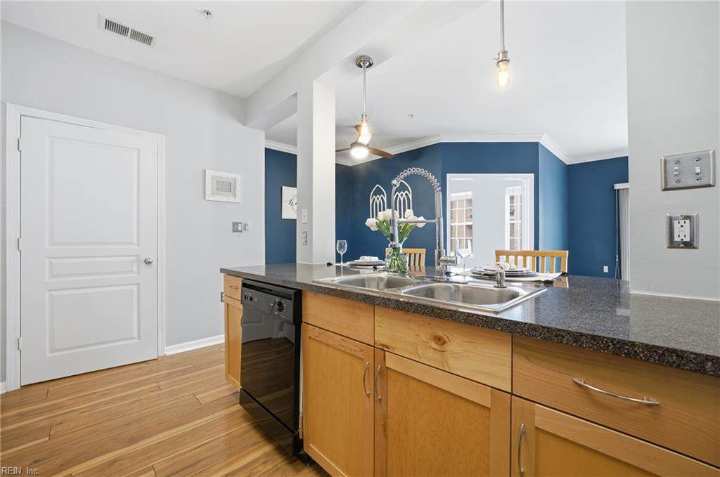 1400 Granby St - Photo 1