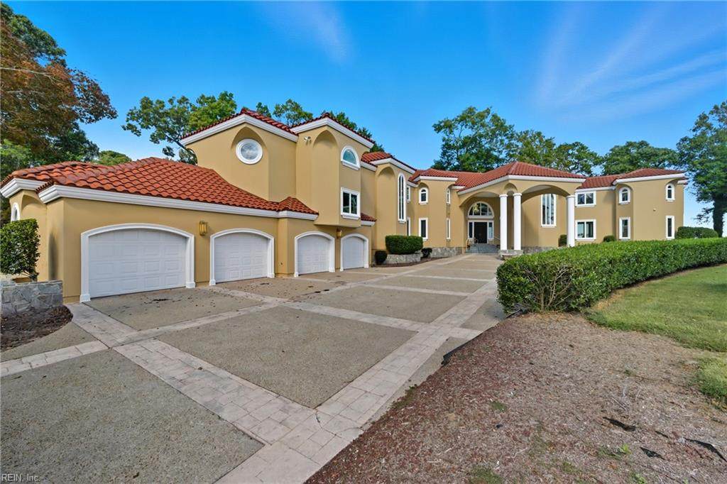 121 Windy Point Dr - Photo 1