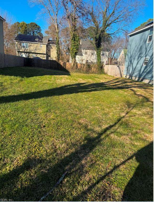 2212 Calvary Ct - Photo 1