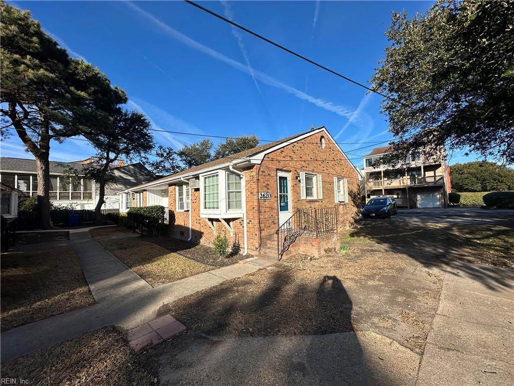 2620 Shore Dr - Photo 1