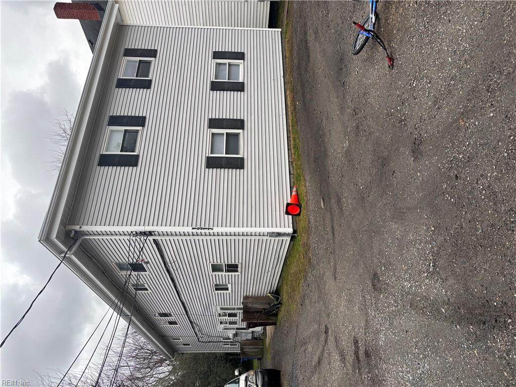 1317 Seaboard Ave - Photo 1