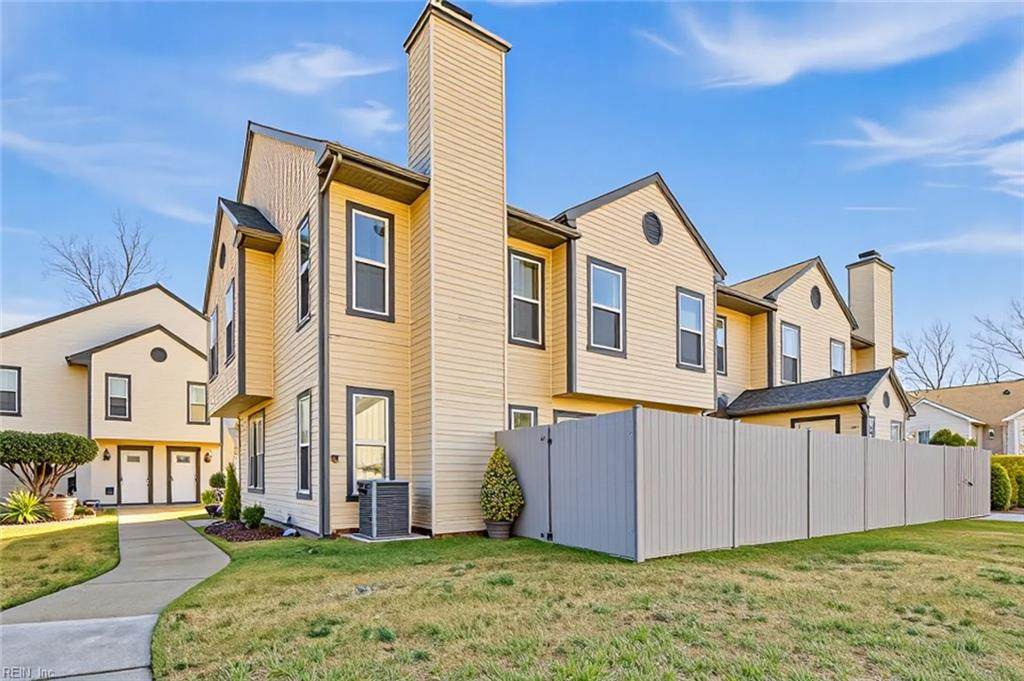 812 Zircon Ct - Photo 1