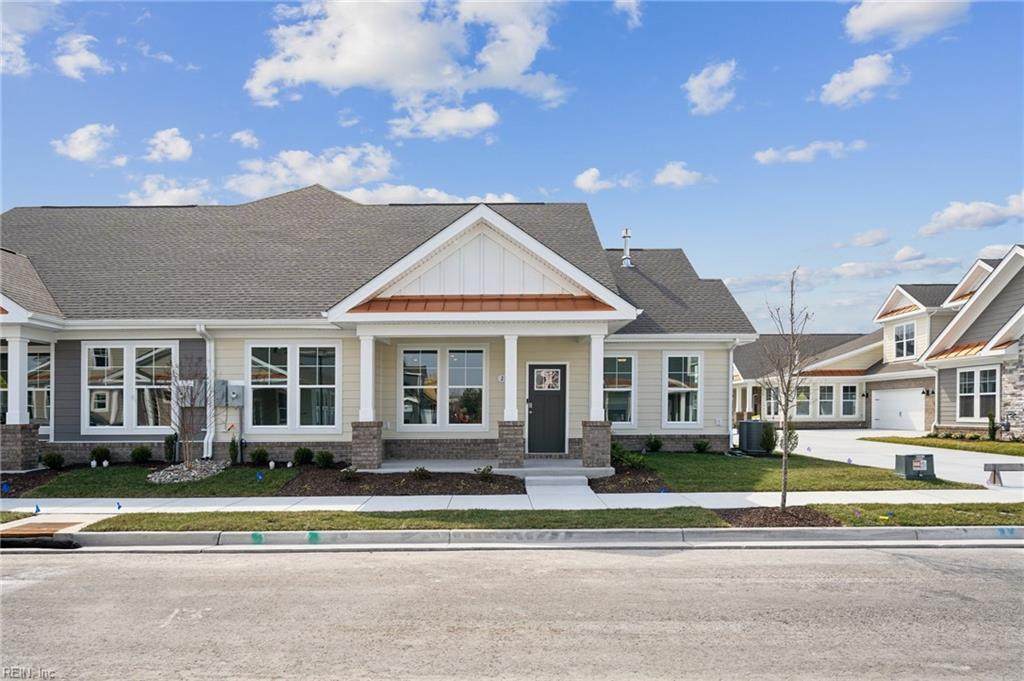 2142 Edwin Dr - Photo 1