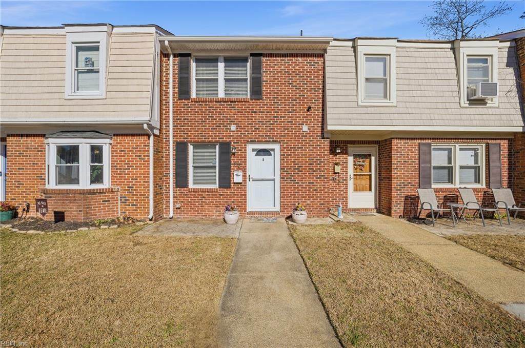 925 Delaware Ave - Photo 1