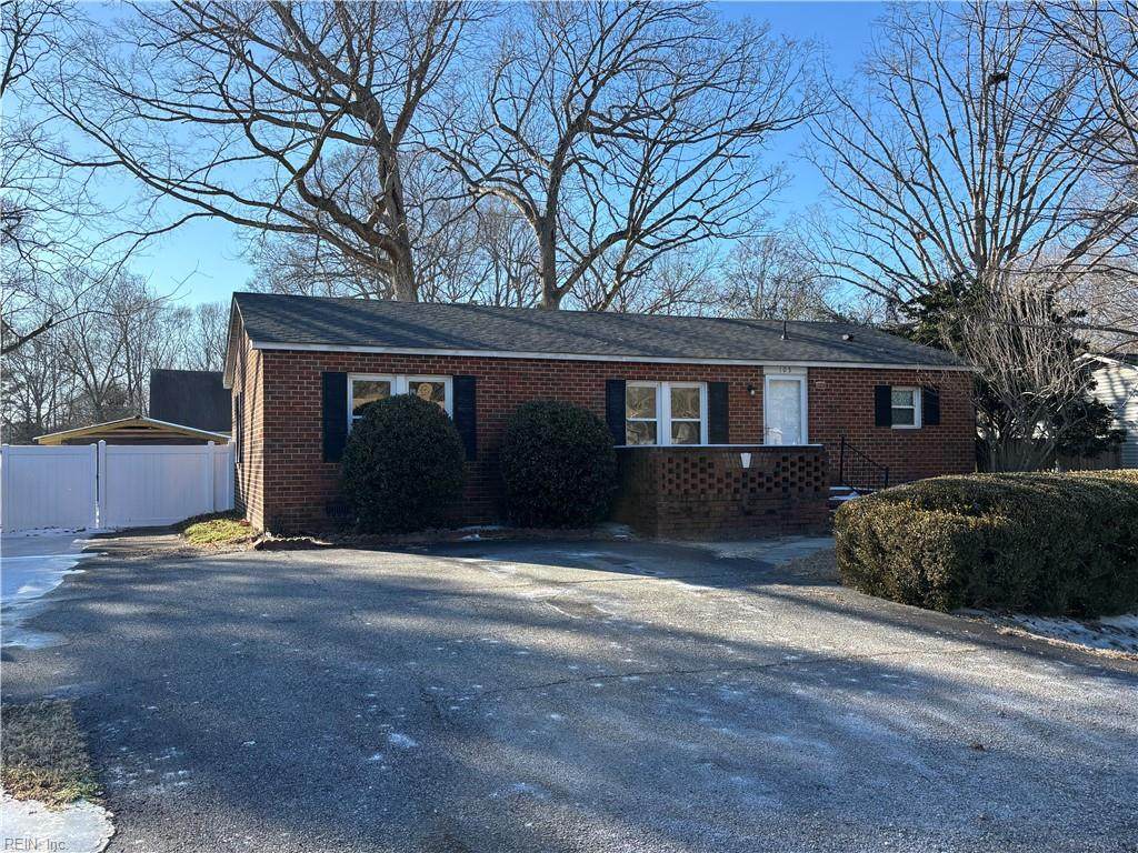 103 Briar Ln - Photo 1