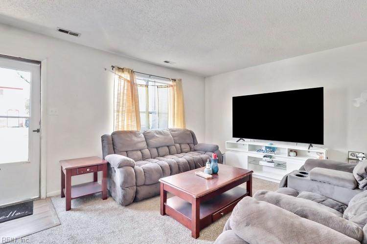 2148 Kimball Cir - Photo 1