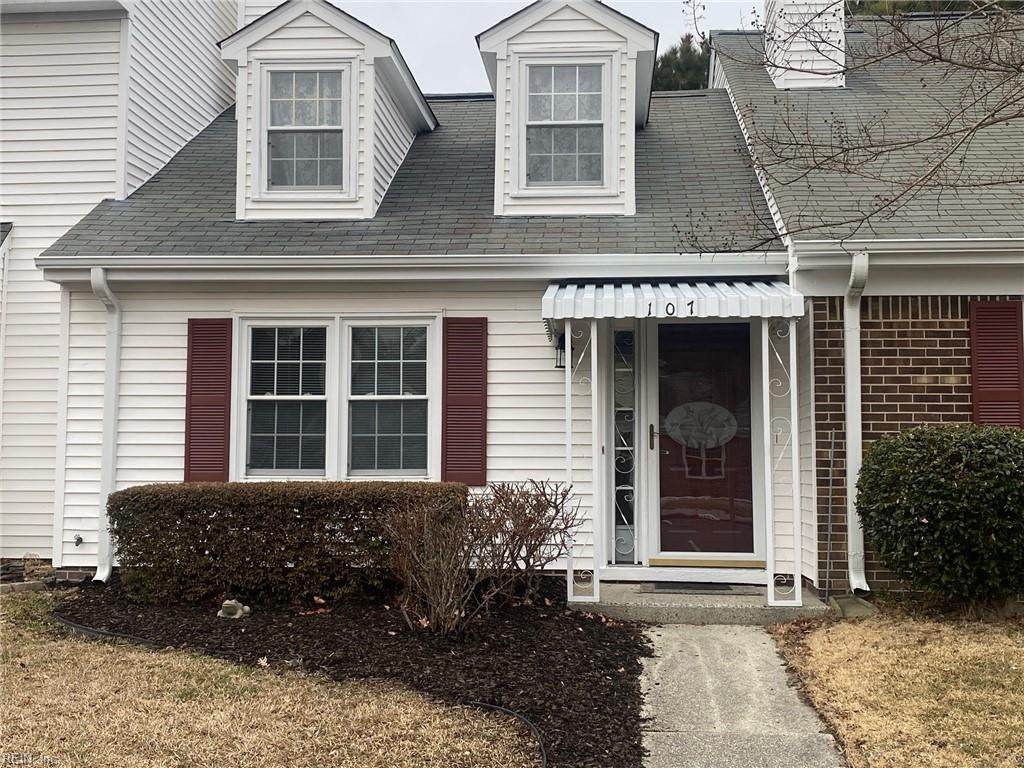 107 Cypress Xing - Photo 1