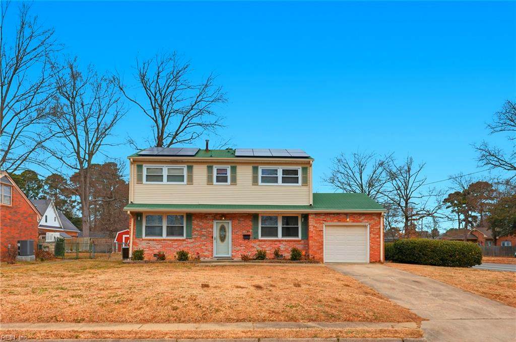 100 Bramston Dr - Photo 1