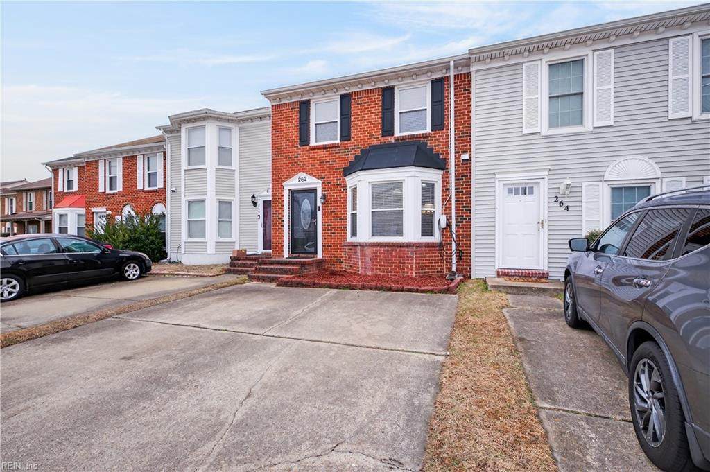 262 Windbrooke Ln - Photo 1