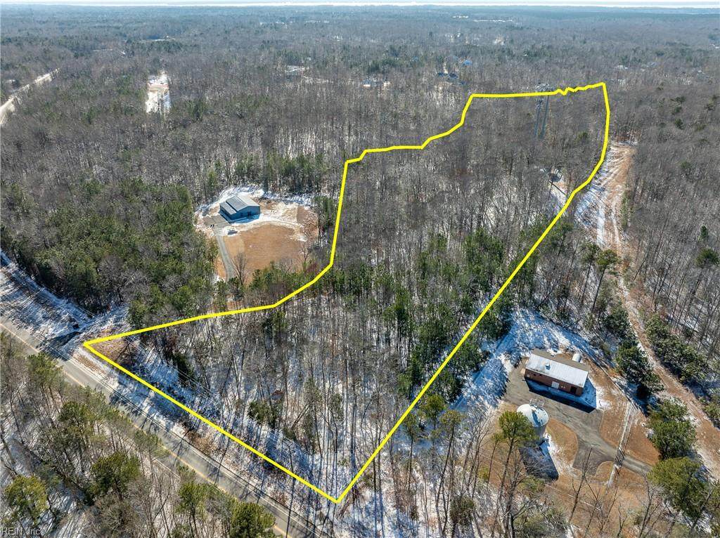 4881 Centerville Rd - Photo 1