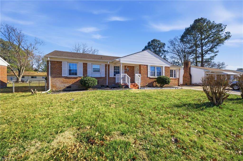 4111 Leyte Ave - Photo 1