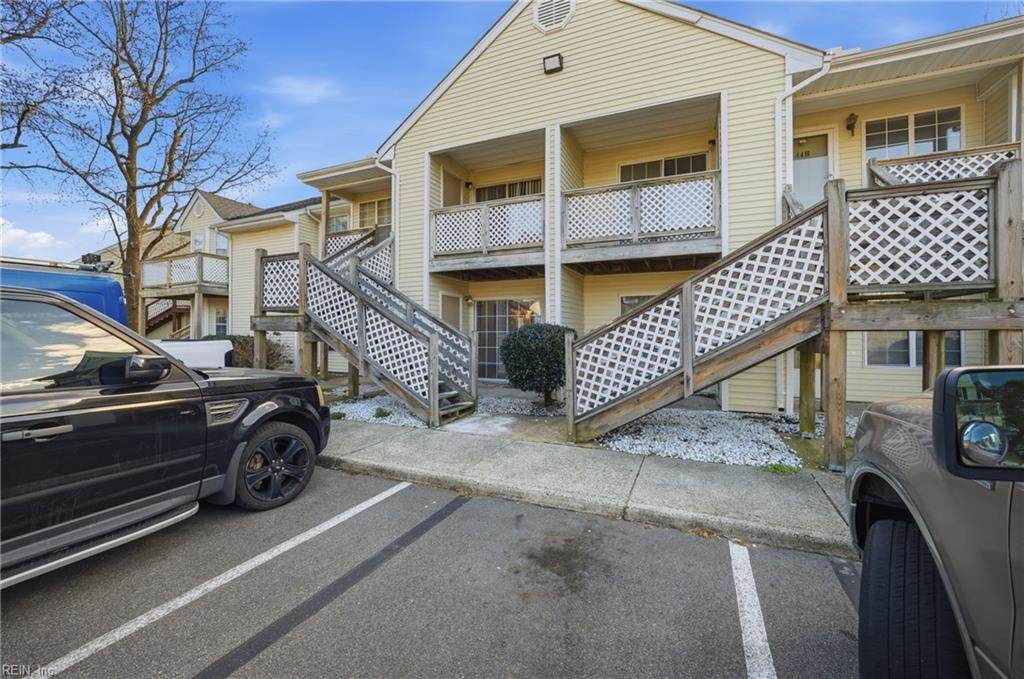 46 Emeraude Plage Dr - Photo 1