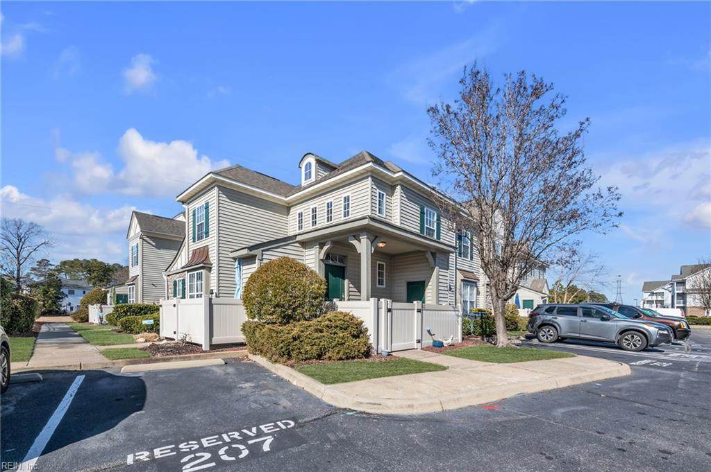 1110 Rivers Arch - Photo 1